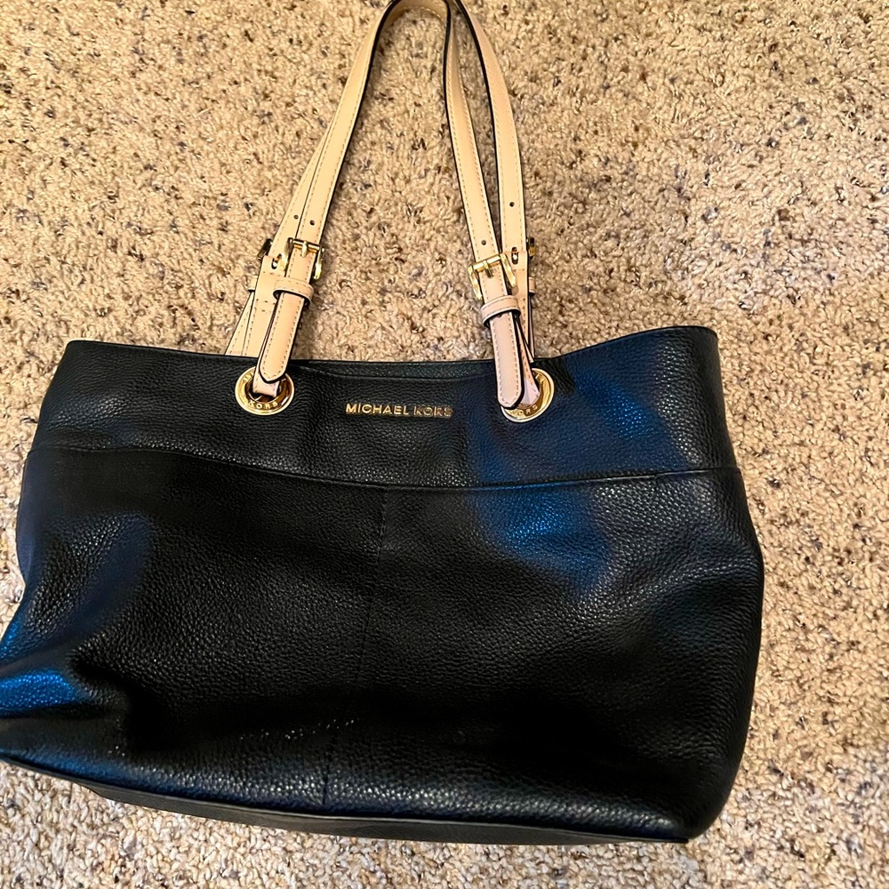 Black Michael Kors handbag